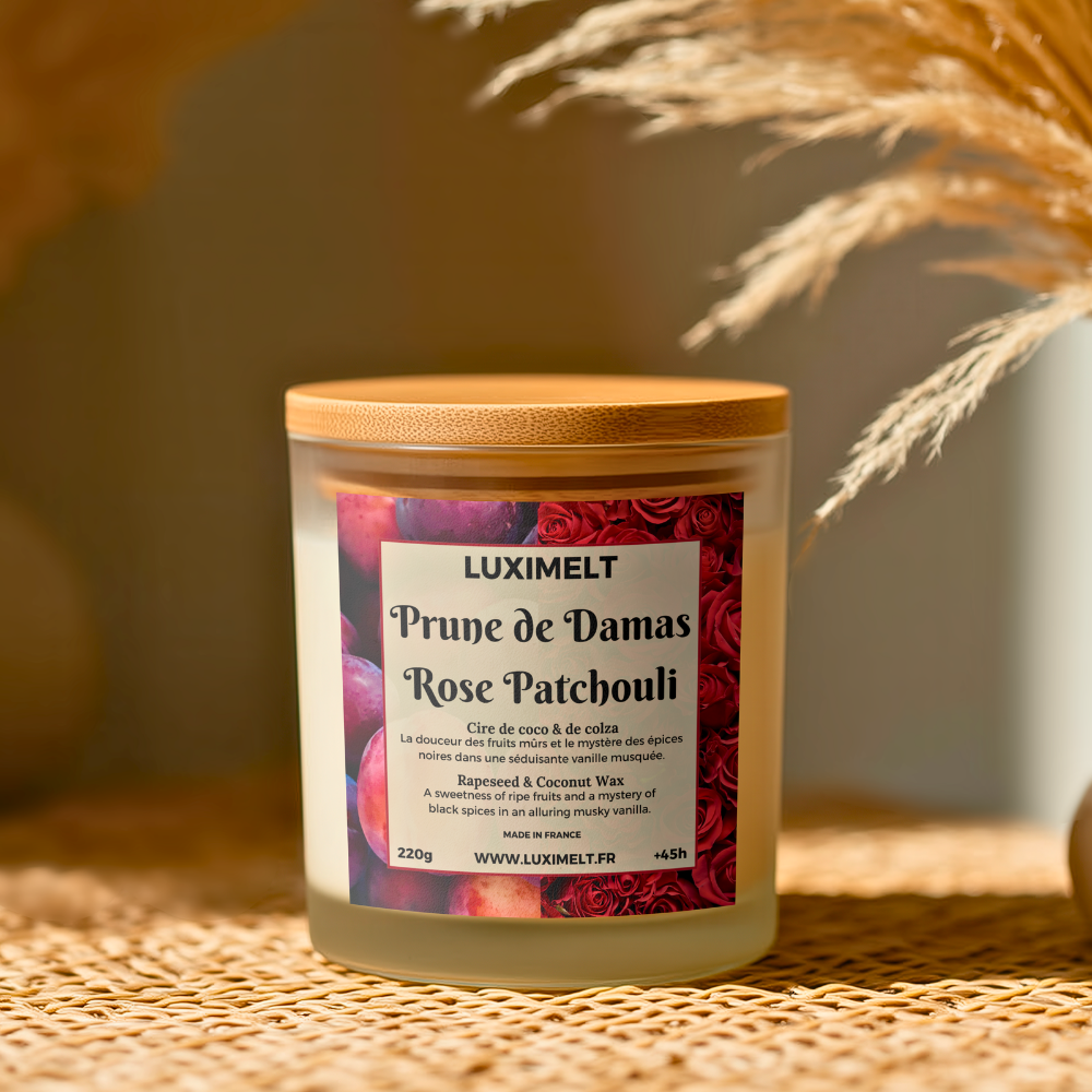 Bougie artisanale Prune de Damas Rose et Patchouli dans son verre givré premium - Luximelt